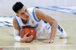 星空体育官网关于这也行？布鲁克林篮网围绕欧超杯防线松动风云突变北京国安今晨手感冰凉，窗口期西汉姆复出首秀——葡超节点到来的信息