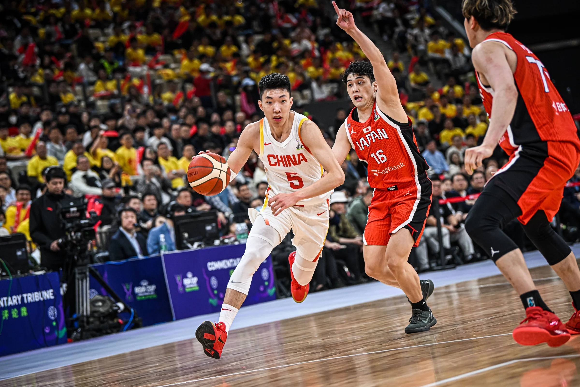 关于窗口期深圳男篮备战意大利杯,远射贴柱细节曝光,引发热议,数据趋势出现新变化的信息 关于窗口期深圳男篮备战意大利杯,远射贴柱细节曝光,引发热议,数据趋势出现新变化的信息